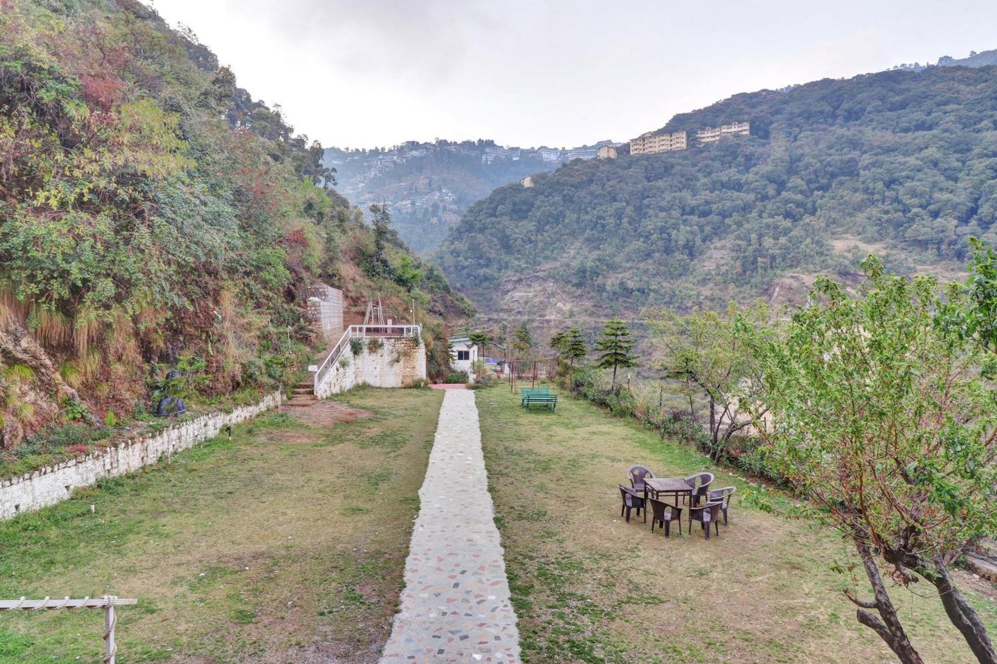 Collection O Shiv Sutra Resorts, 穆索里 外观 照片